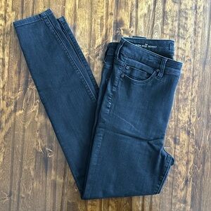 Women’s jeans